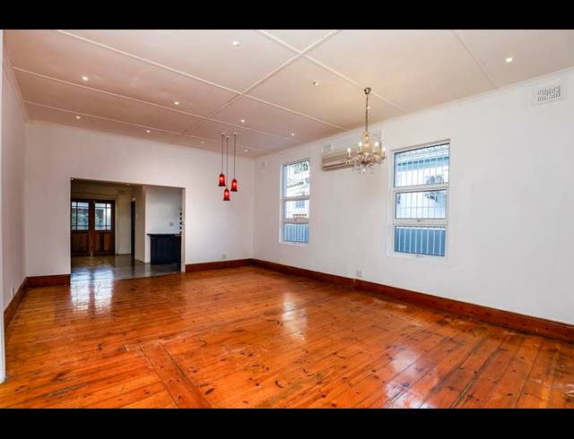 2 BEDROOM TOWNHOUSE FOR SALE IN BULWER